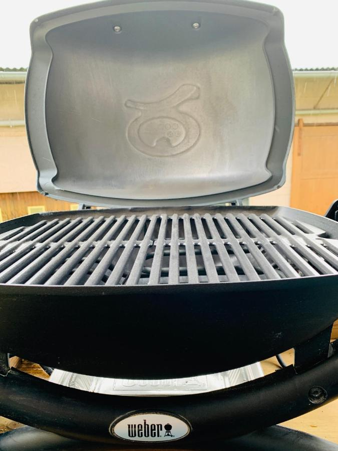 Homard & Fox, Le Feart, Studio Avec Coin Terrasse & Barbecue دينار المظهر الخارجي الصورة